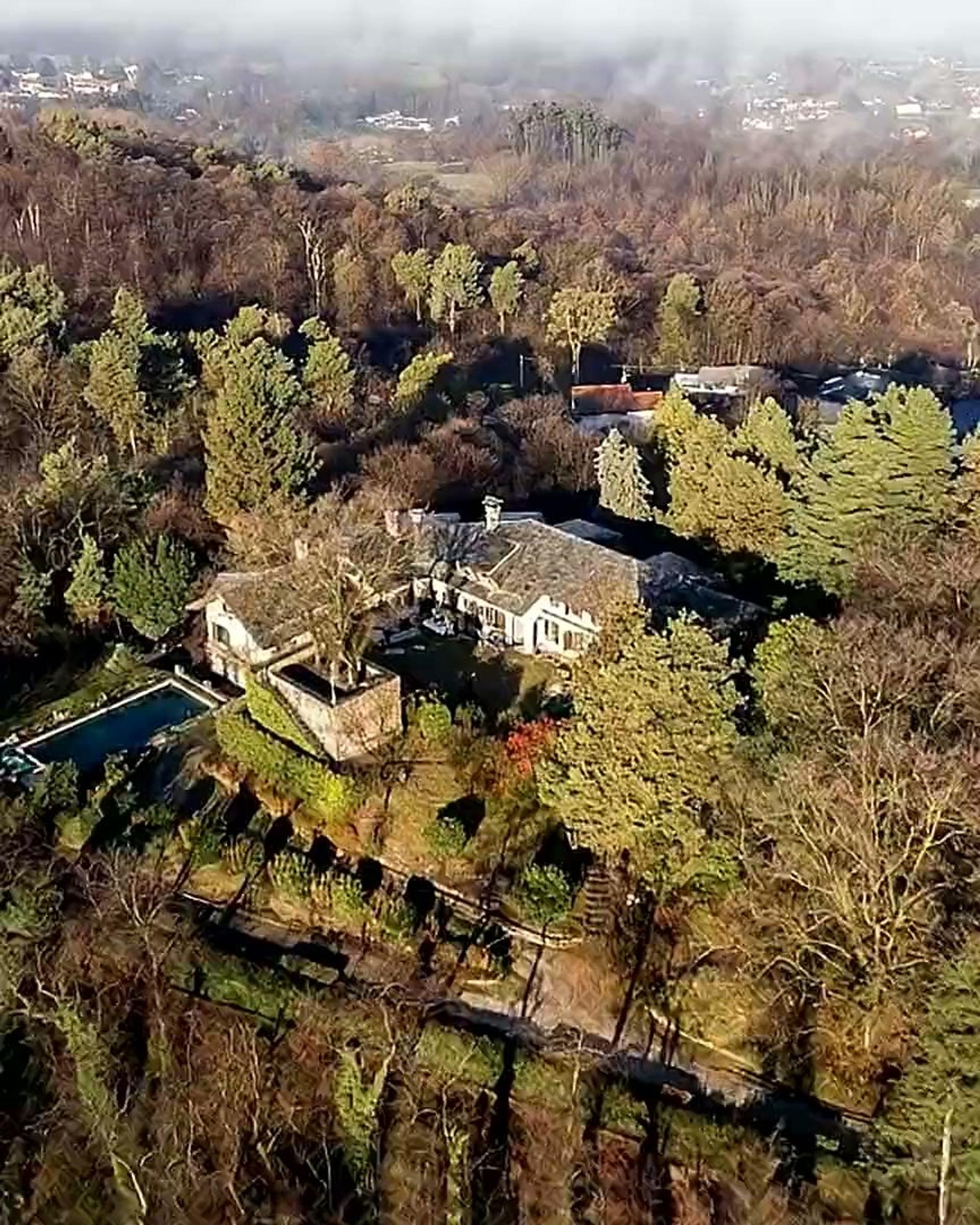 La Casa di Stefano, veduta aerea del centro immerso nel verde